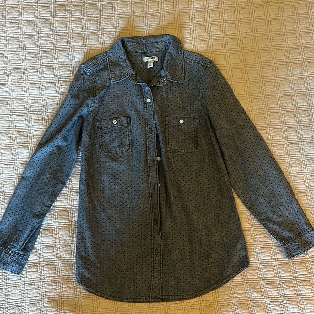 Old Navy polka dot button down shirt